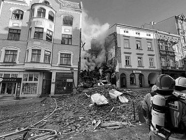 utrudnienia ruchu zawalenie sie kamienicy cieszyn