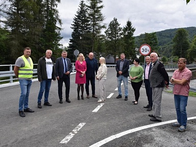 Koniec rozbudowy drogi w Rycerce Górnej